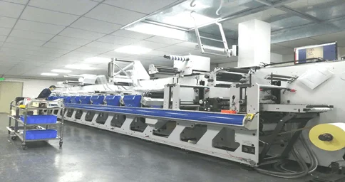 labelprinting | KAYU Packaging | Custom Labels stickers Cigarette Pouch Packaging | KAYU Packaging | Custom Labels stickers Cigarette Pouch Packaging